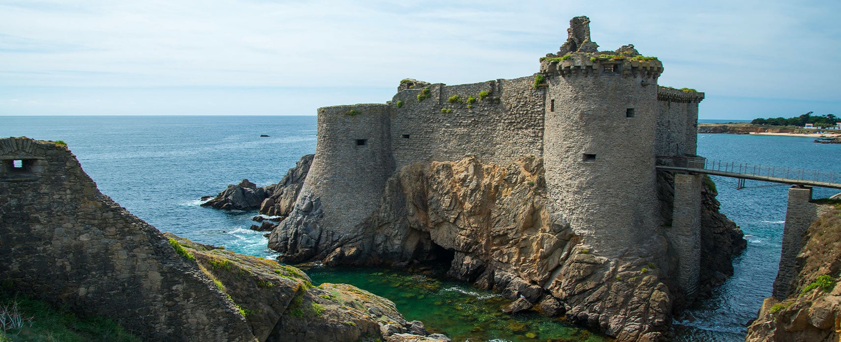 vieux-chateau-ile-dyeu